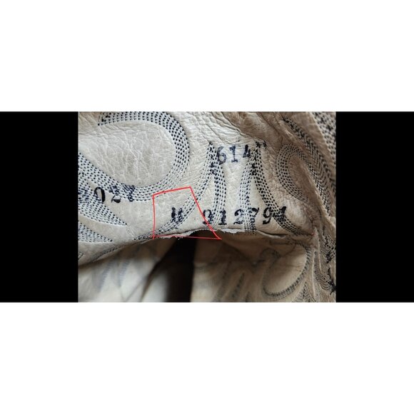 Vtg Larry Mahan Black Leather Cowboy Boots SIze 11 B, made in Texas - Picture 12 of 16